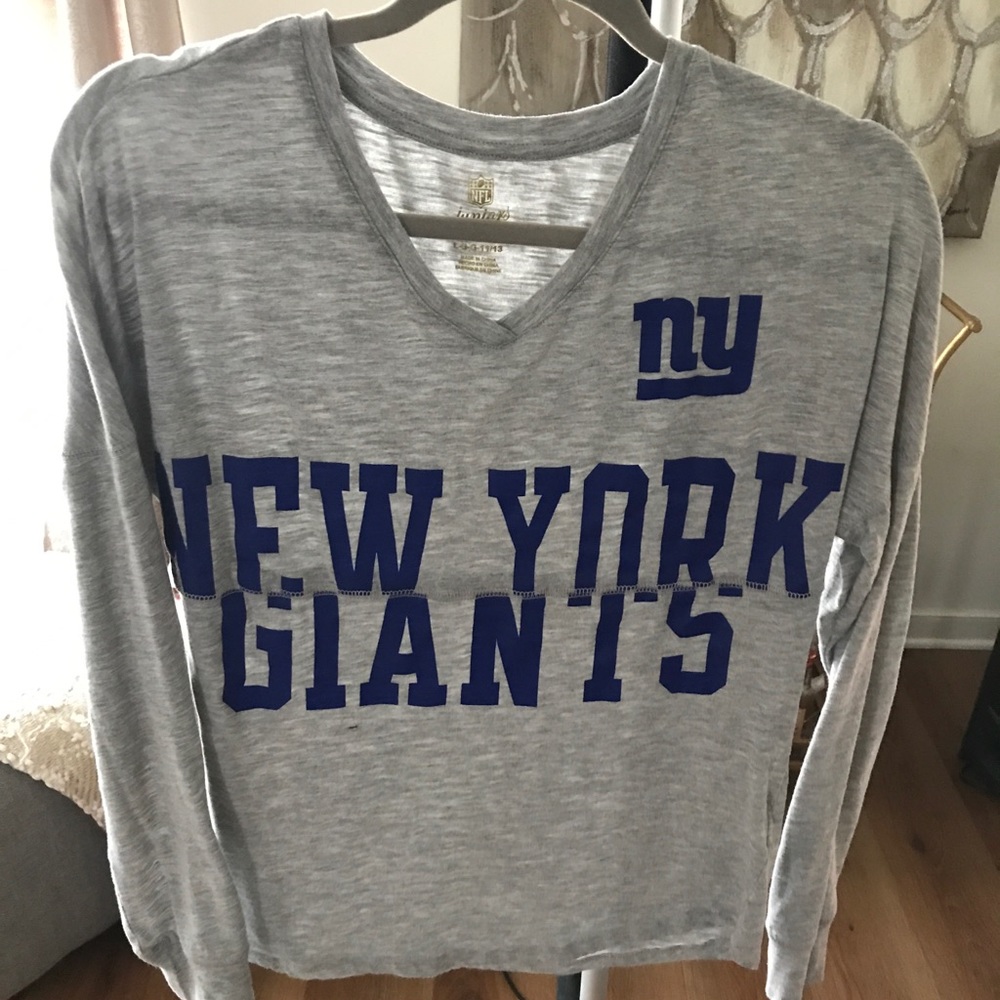 NY giants long sleeve t - never worn